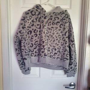 Large cheetah hodie NWOT